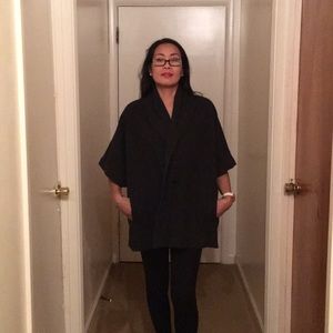 Eileen Fisher an elegant design and Fashionable.